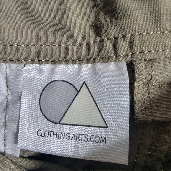 Men's Olive Cargo Pants - Picture 6 of 7